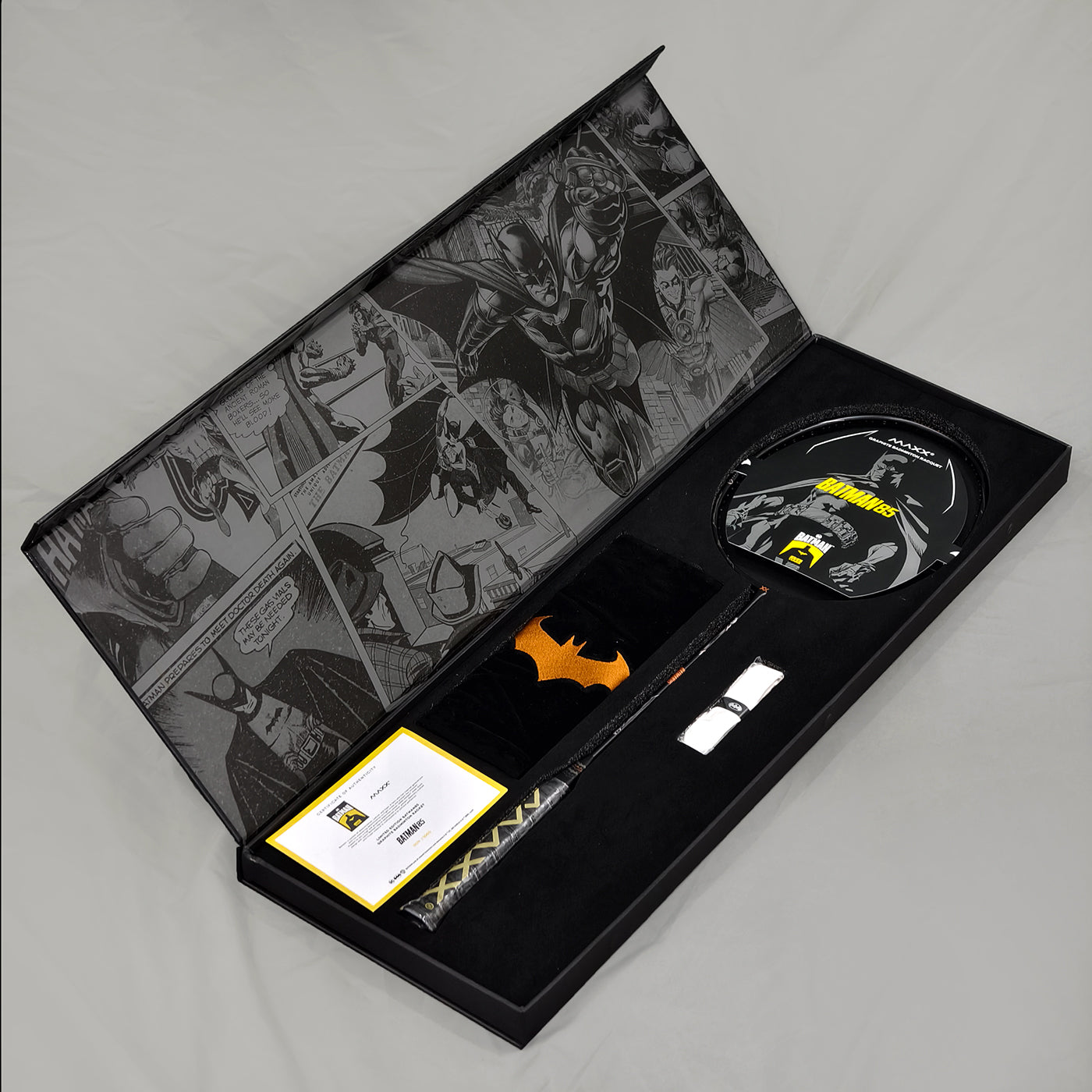 Batman Racket Play MAXX BATMAN 85 ANNIVERSARY LIMITED EDITION BADMINTON RACKET WITH BOUTI ...